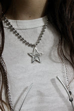 Load image into Gallery viewer, "TONI" NECKLACE
